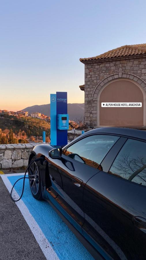 Alpen House Hotel & Suites Arachova Bagian luar foto