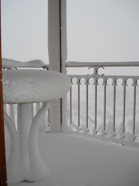 Alpen House Hotel & Suites Arachova Bagian luar foto