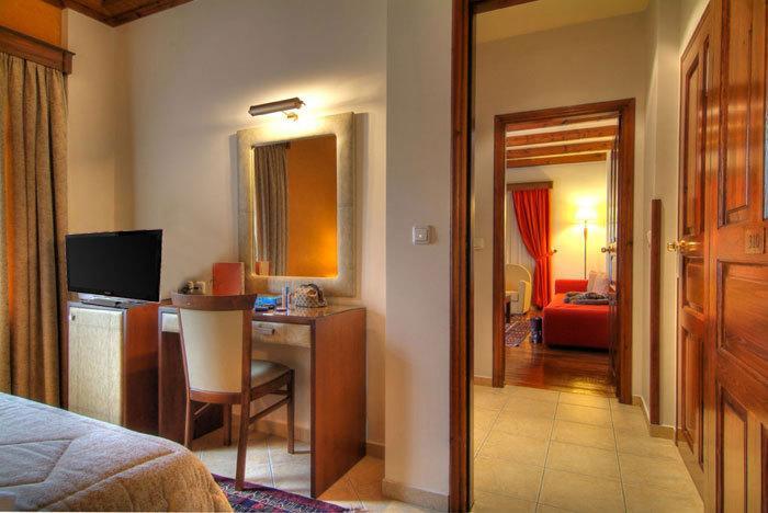 Alpen House Hotel & Suites Arachova Ruang foto